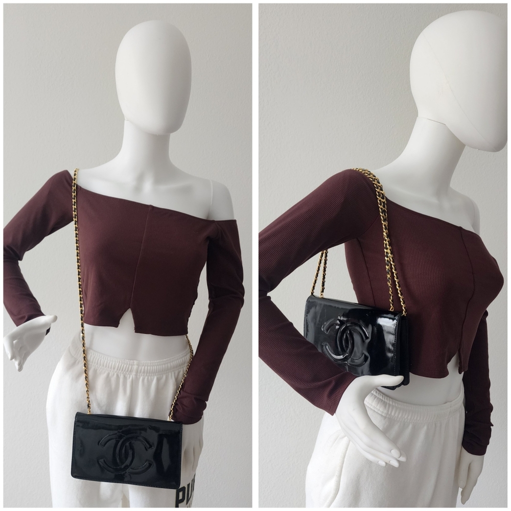 Auth Chanel Coco Timeless Wallet on Chain - Picture 4 of 11